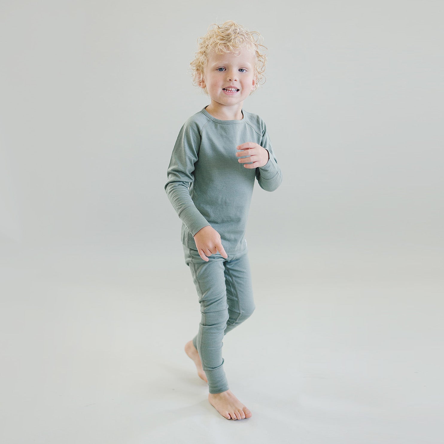 Kid Base Merino Kids Base Layers | Woolino Merino Wool Clothing – Woolino Canada